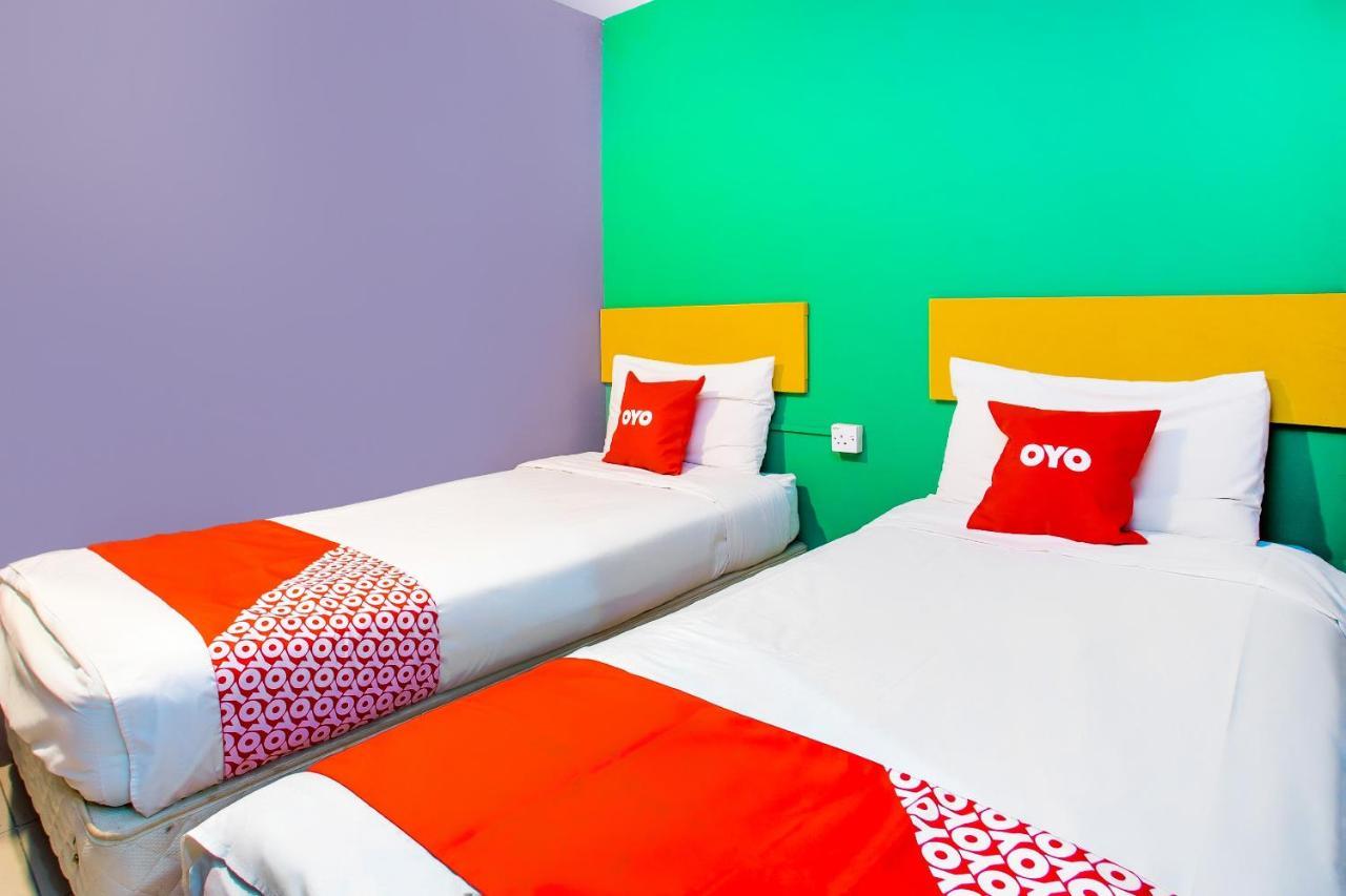 Oyo 89688 Alor Street Hotel Kuala Lumpur Exterior foto
